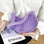 borsa a bustina uncinetto viola 965.jpg