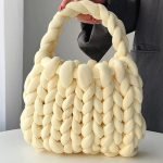 borsa a uncinetto con fettuccia giallo 455.jpg