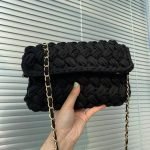 borsa pochette uncinetto nero 522.jpg